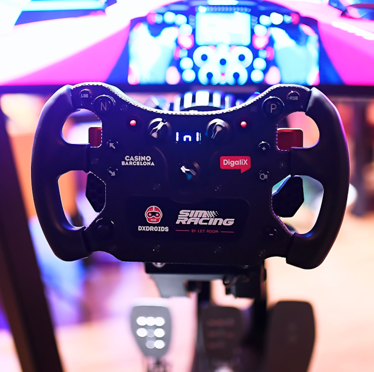 Let_Room_SimRacing020